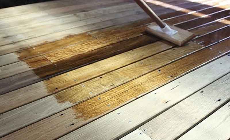Louisville deck restoration Staining