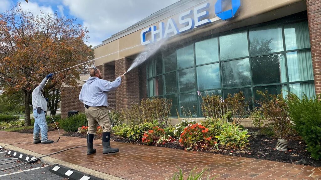 Commercial Building Pressure Washing Services