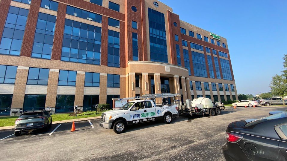 Commercial Pressure Washing Louisville Ky