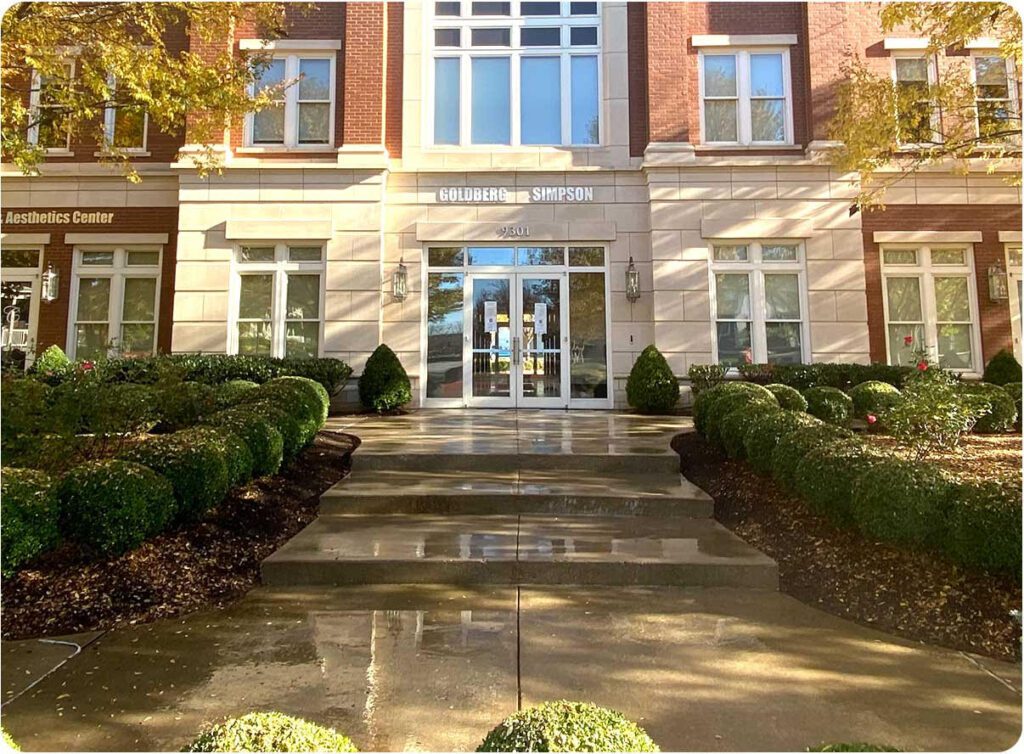 Commercial pressure washing for storefront cleaning in Simpsonville